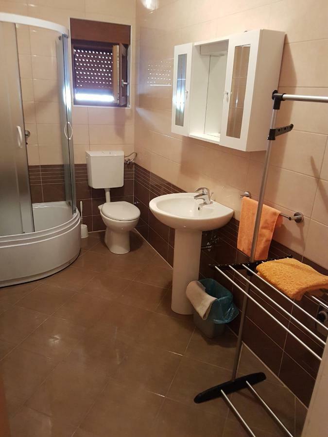 Apartments Alen Sveti Juraj Extérieur photo